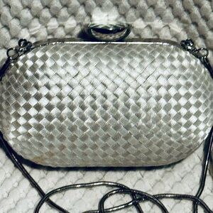 Lenore by Legal formal Crossbody white with silver  large diamond snap closure￼